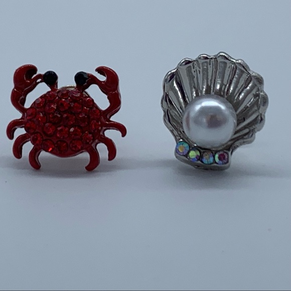 Jewelry - New red crab & seashell w/pearl fashion earrings